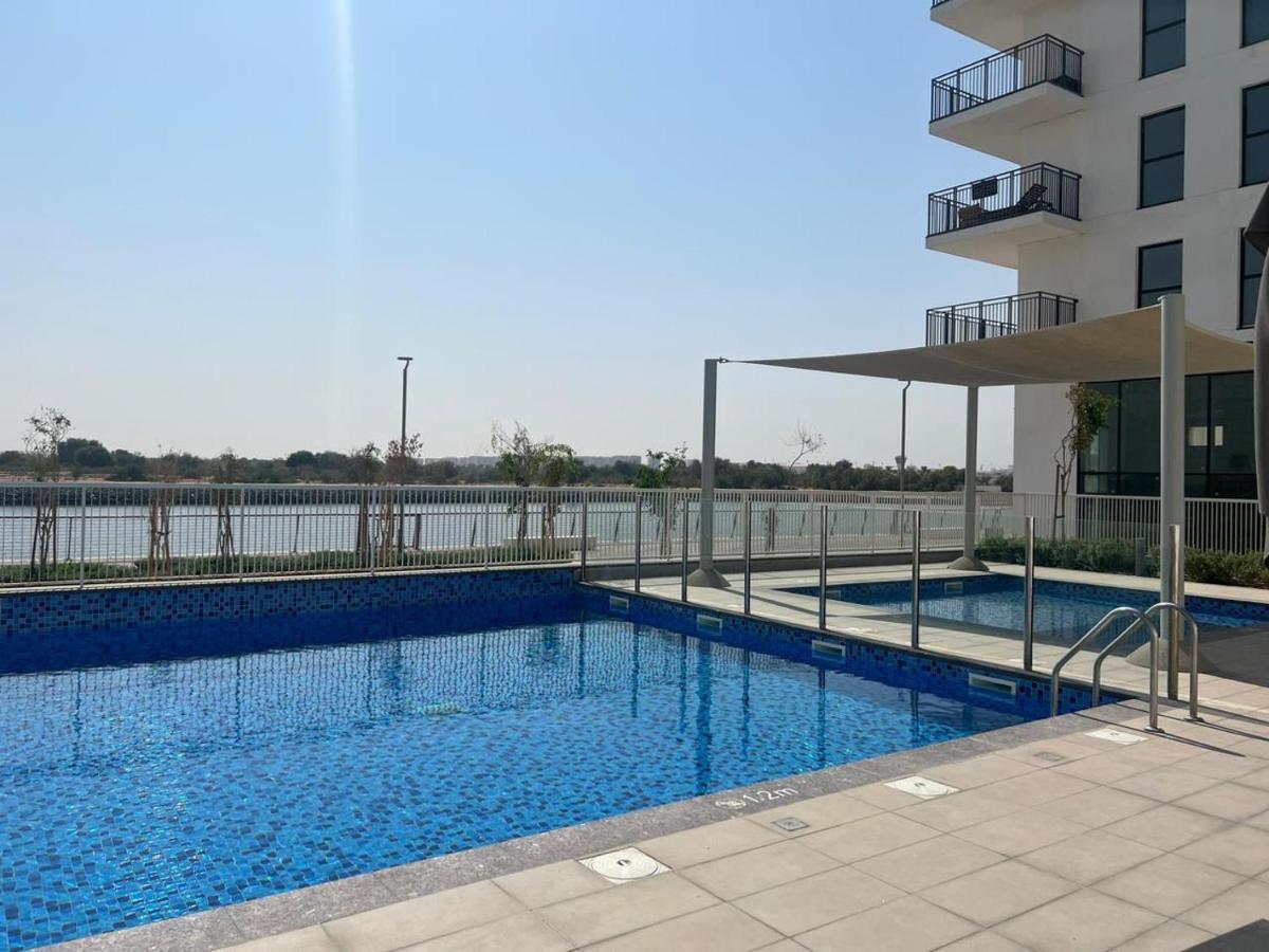 Next To Yas Island'S Gems - Canal+Pool View Abu Dhabi Exterior foto